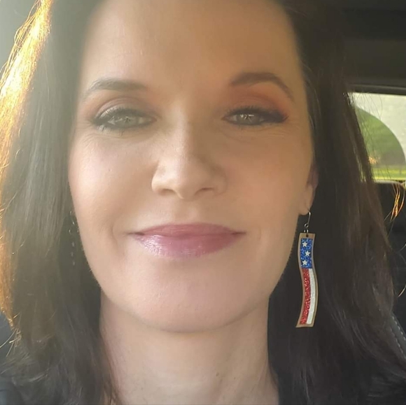 American flag earrings by Jamielizabeth - Picture 2 of 4